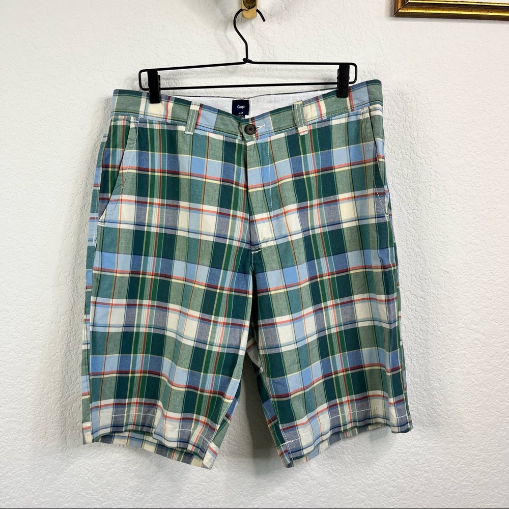 GAP Plaid Flat Front Shorts